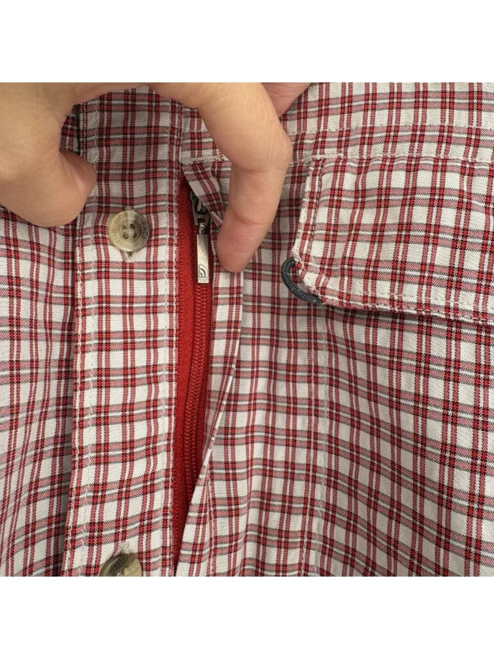 The North Face Men's Short Sleeve Plaid Shirt L Red Modal Zip Pocket Outdoor